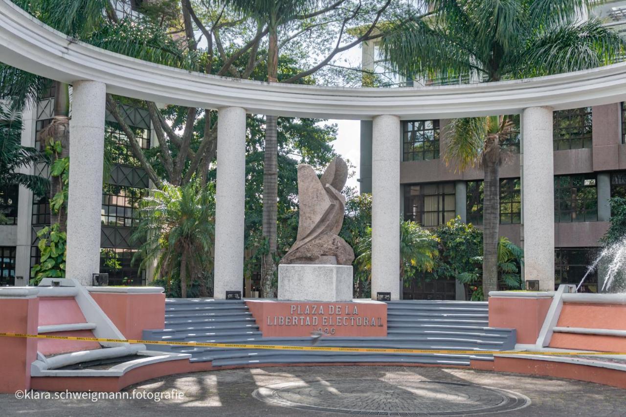 Lost In San Jose Hotel & Hostel Exterior foto